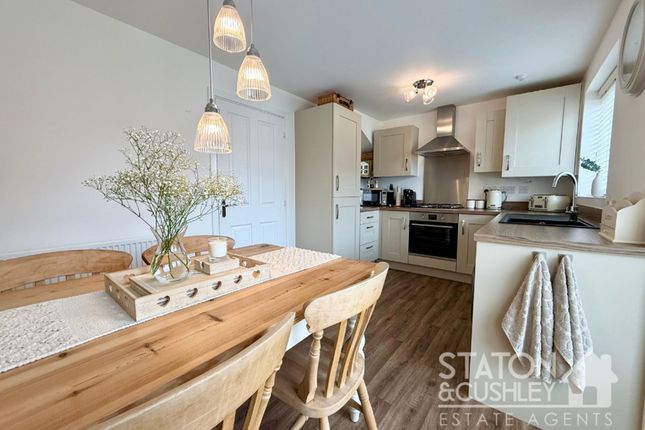 16 Excalibur Walk, Mansfield photo 4