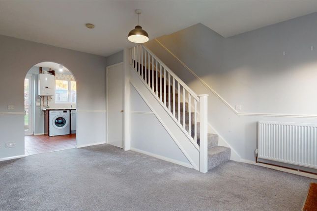 12, Badgers Oak, Milton Keynes photo 3
