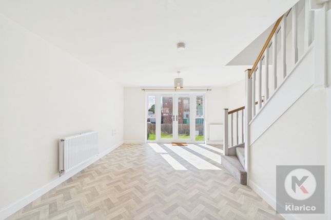 14 Lucks Avenue, Birmingham photo 3