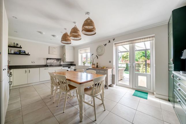 9, Hunstanton Drive, Bracknell photo 4