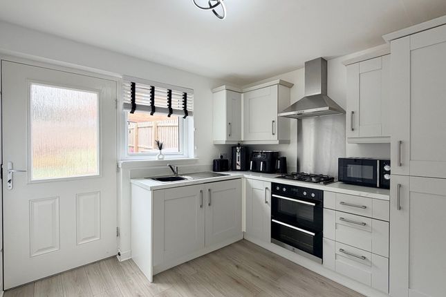 61 Newcomen Gardens, Glasgow photo 4