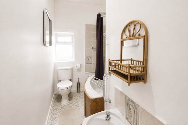 29 Birch Street, Ashton-under-Lyne photo 5
