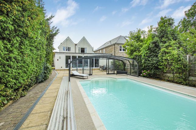 38, Frays Avenue, West Drayton photo 2