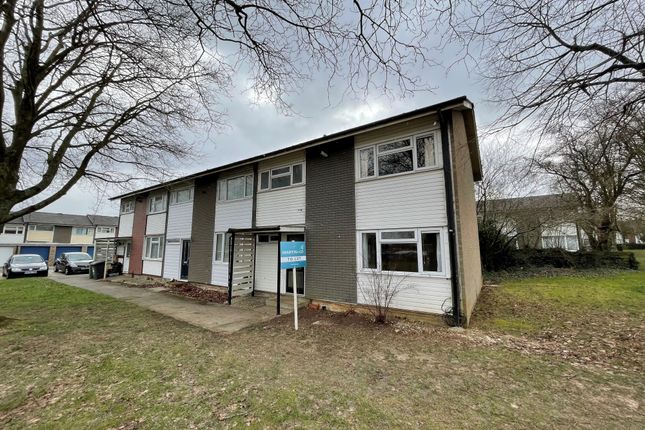 End terrace house to rent in Osborne Close, Basingstoke