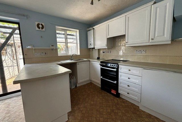 12, Cottey Brook, Tiverton photo 4