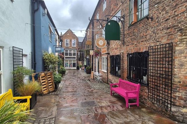 4 Howard House, Clarks Yard, DARLINGTON photo 3