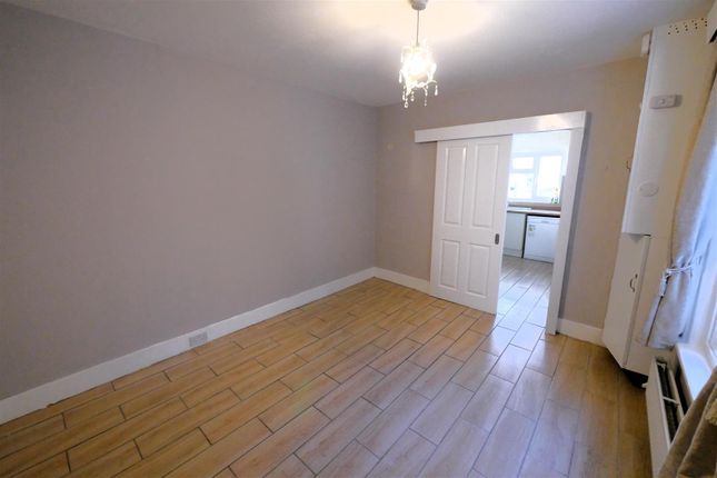 93, Westcourt Road, Worthing photo 5