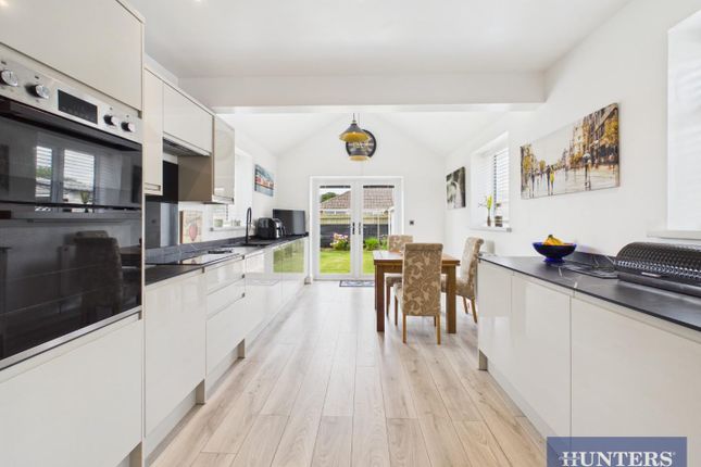 13, Chevin Drive, Filey photo 2
