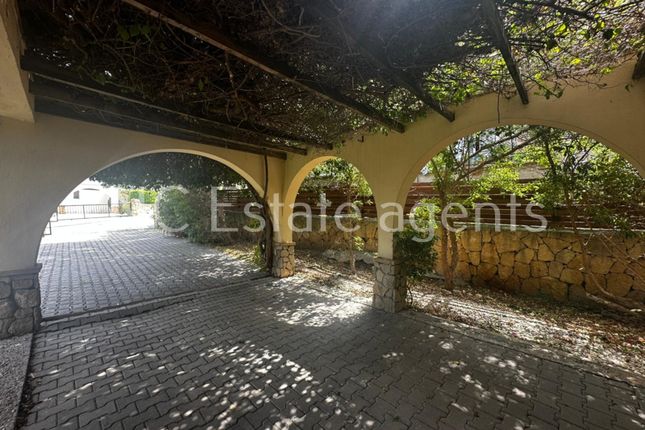 Villa for sale in 4276, Karsiyaka, Cyprus