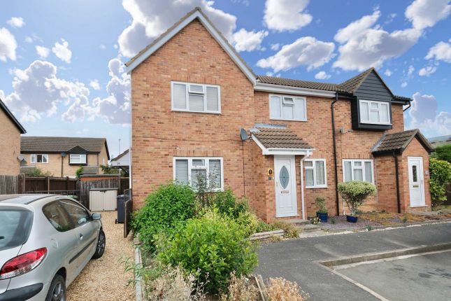 2-bed house on 25, Stanch Hill Road, Huntingdon, £195,000