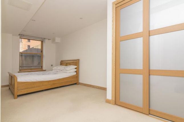 2 bed flat to rent in Water Street, Edinburgh EH6