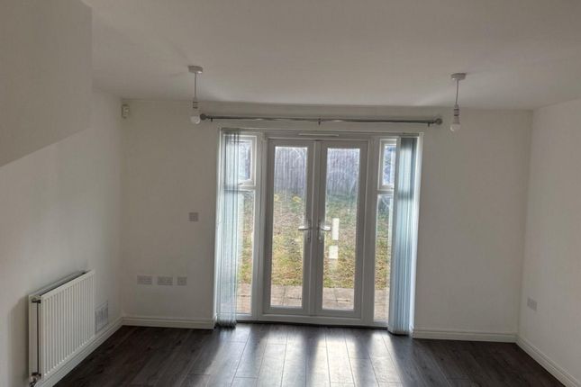 20, Sycamore Road, Manchester photo 3