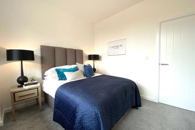 Avenue Court, Camberley photo 2