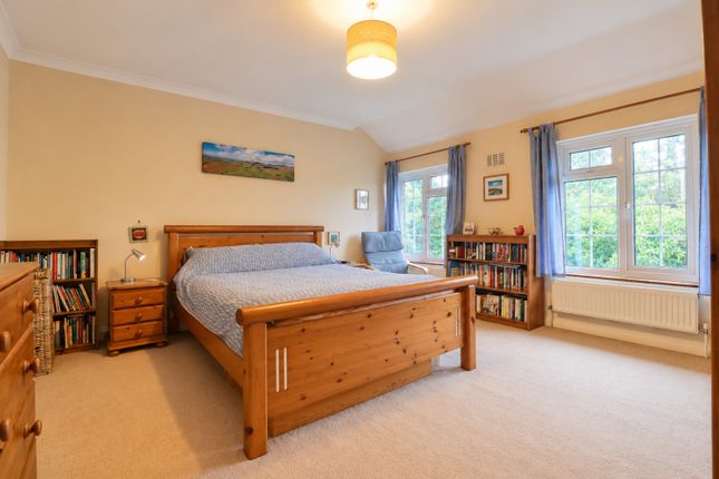 Pembury Close, Bromley photo 3