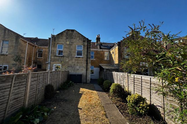 7, Livingstone Road, Bath photo 3
