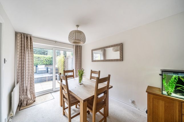 100, Oakwood Drive, Southampton photo 4