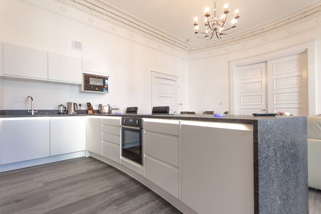 Windsor 1 The Crescent Plymouth Pl1 1 Bedroom Flat To