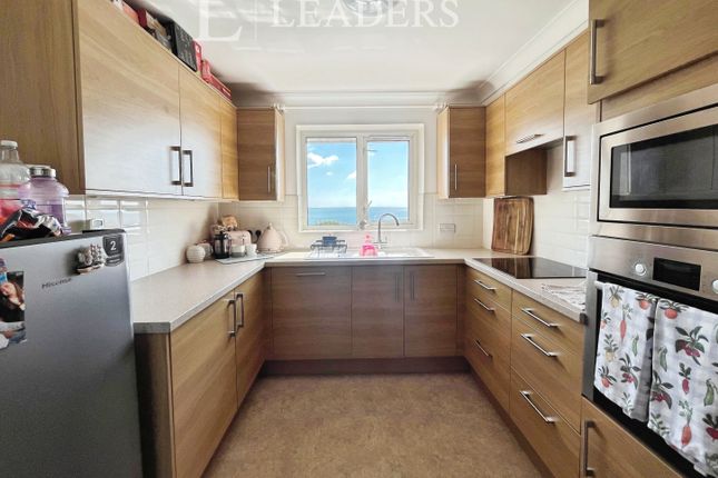 Flat 16 Clearwater Reach, 15, Marine Parade East, Clacton-on-Sea photo 3