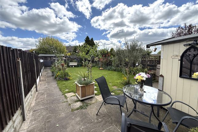 13, Makeney Road, Belper photo 3