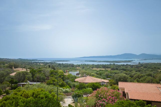 Villa for sale in Puntaldia, Lu Impostu, San Teodoro, Sardegna