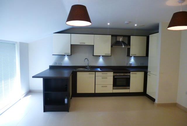 2 Great House Rise, CARDIFF photo 4