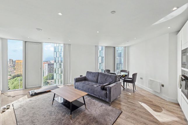 Apartment 1503, Manchester photo 3