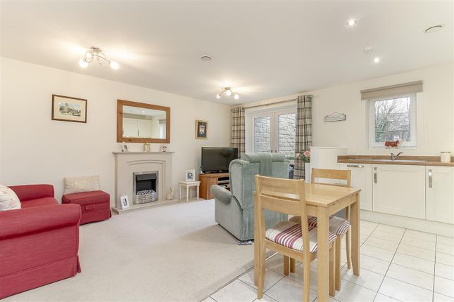 Apartment 7, Adlington House, Otley photo 3