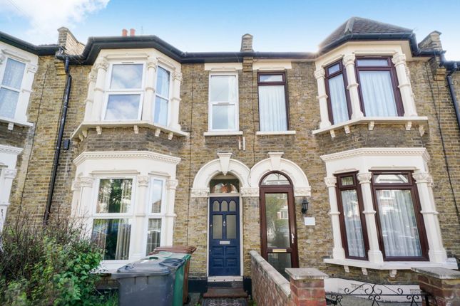 Flat for sale in Norlington Rd, Leyton