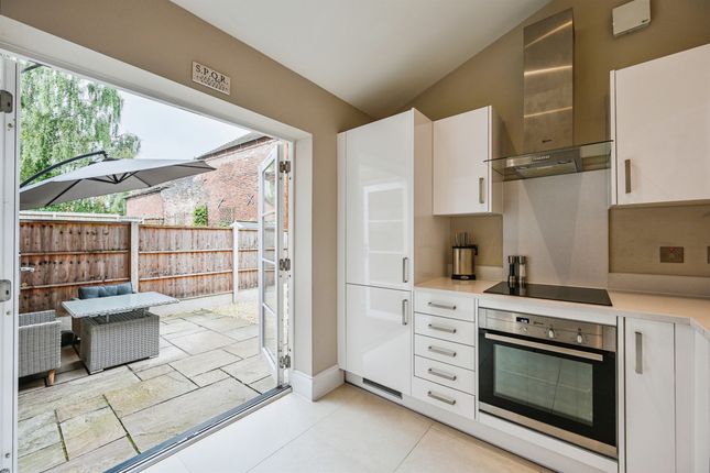 Town house for sale in Beatrice Court, Lichfield