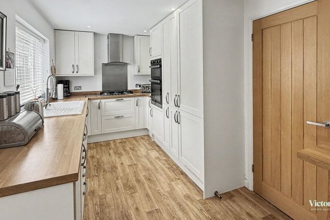 25, High Acre Drive, Ivybridge photo 3
