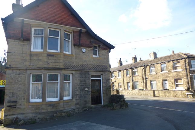 Detached house to rent in New Mill Road, Honley, Holmfirth