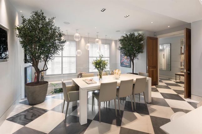 Property for sale in Eaton Mews South, Belgravia