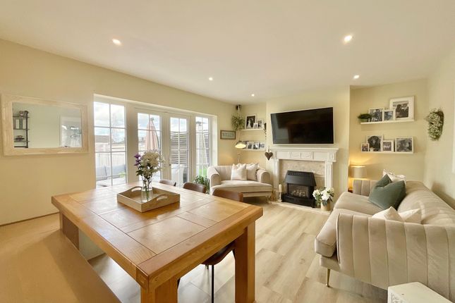 5 Rockhouse Drive, Stafford photo 2