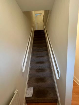 27 EDGEWORTH DRIVE, Fallowfield photo 3
