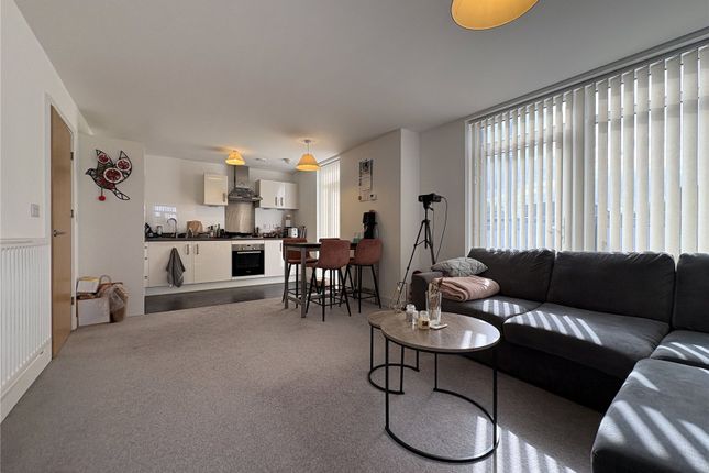 49, Firepool Crescent, Somerset photo 3