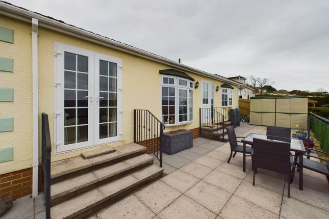 Mobile/park home for sale in Two Acres Park, Walton Bay, Clevedon, North Somerset