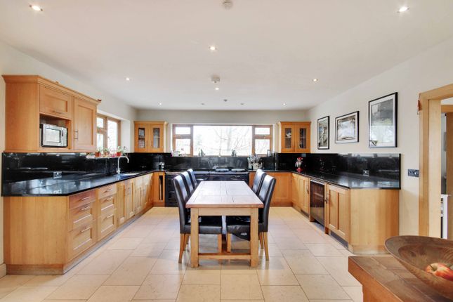 Lot 1 - Seaview Farm, Vicarage Lane, Burwash Common photo 4