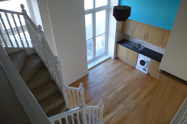 Flat to rent in Robertson Terrace, Hastings