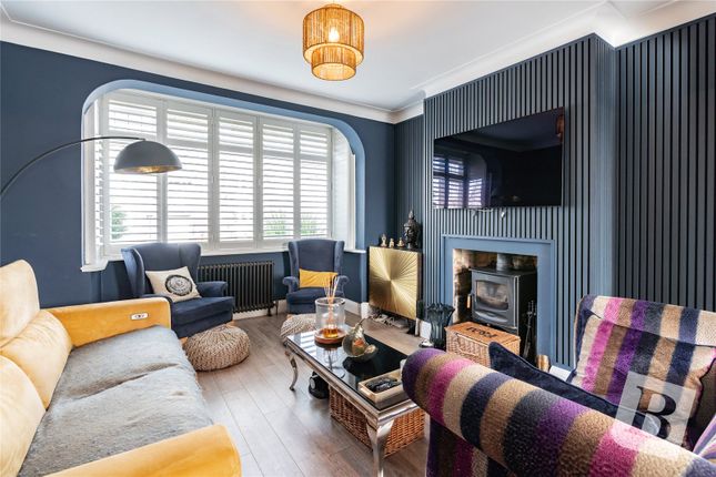 29, Southview Drive, Upminster photo 3