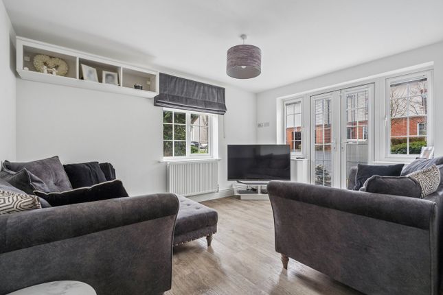Brito Court, Grange Road, Gerrards Cross photo 3