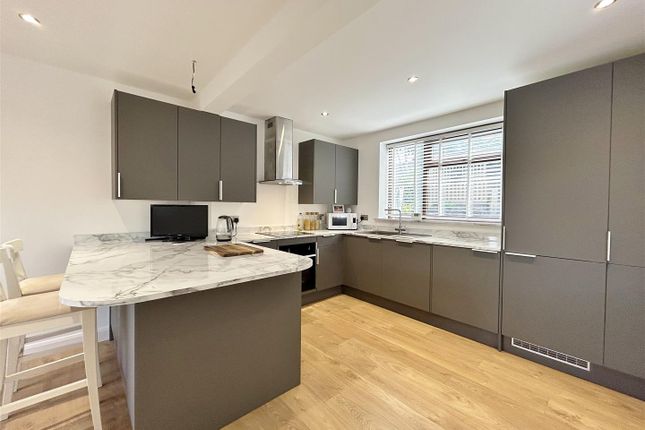 9, Kingsway, Leeds photo 3