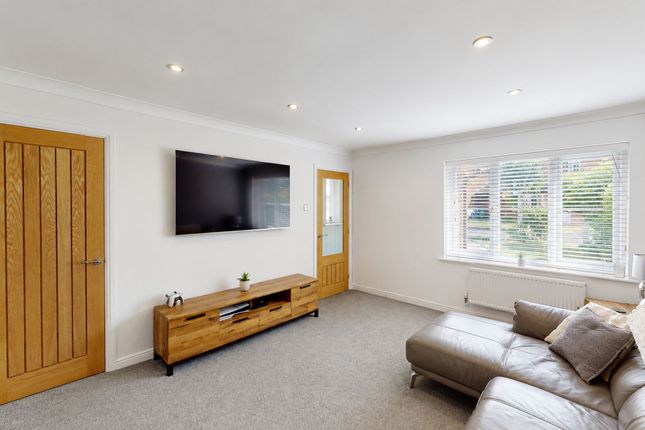 34 Garner Drive, Tyldesley photo 2