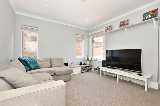 Thumbnail Flat for sale in Monson Road, Redhill, Surrey