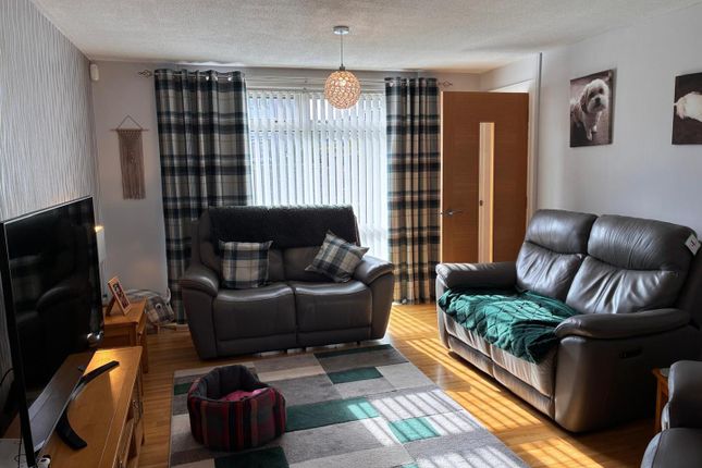 14, Dunvegan Court, Glenrothes photo 2