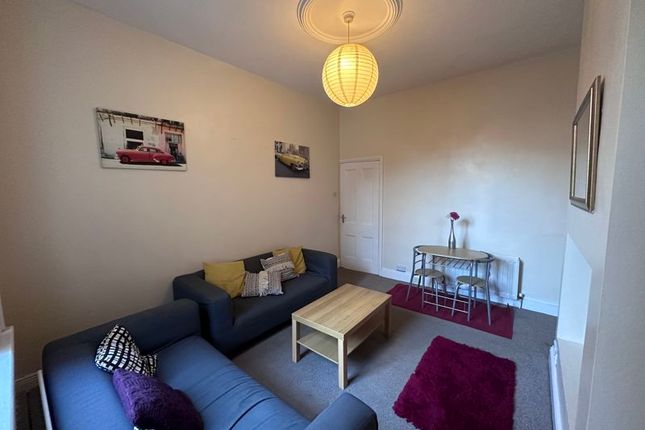 27, Whitefield Terrace, Newcastle Upon Tyne photo 3