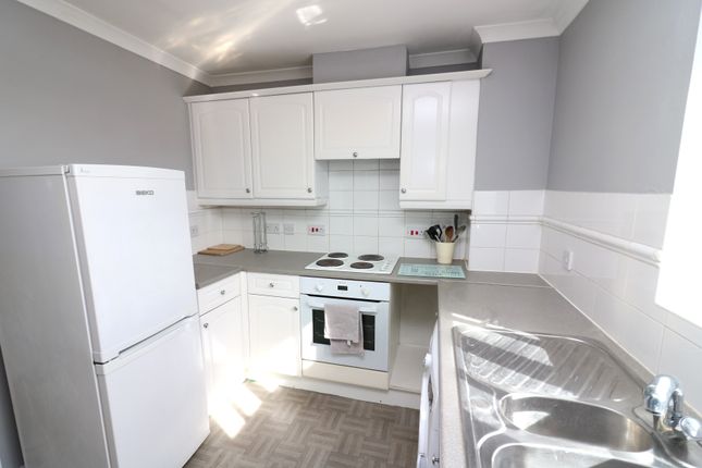 Thumbnail Penthouse to rent in Node Way Gardens, Welwyn