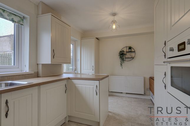 Terraced house for sale in Westcliffe Road, Cleckheaton