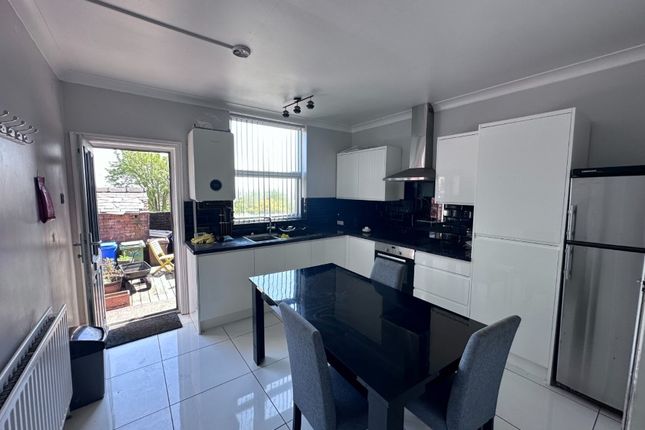 72 Pickmere Road, Sheffield S10 1GZ photo 4