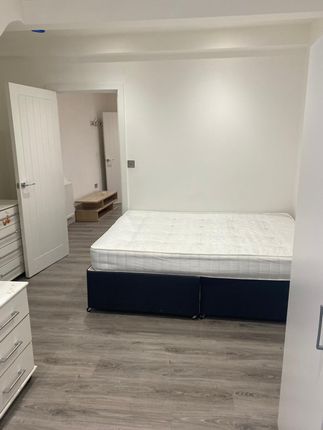 Thumbnail Flat to rent in Cromwell Road, Luton