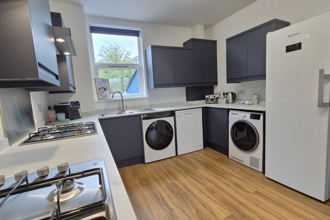Thumbnail Shared accommodation to rent in Prince Maurice Road, Plymouth